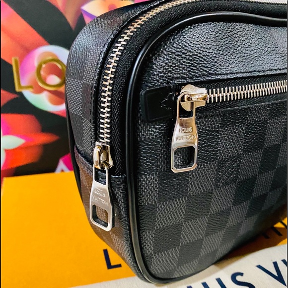 🛑SOLD🛑🔥🔥🔥Louis Vuitton Ambler Damier Graphite Bum Bag/Crossbody Bag - Picture 9 of 16